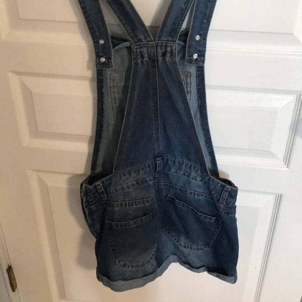 Short overalls - Picture 2 of 2